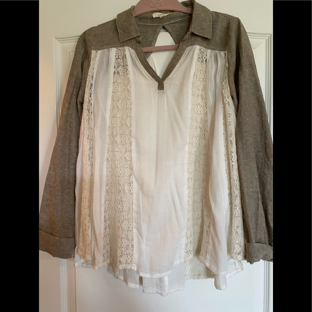 Mystree Women’s Lace Cutout Back Long Sleeve Boutique Top Size Large